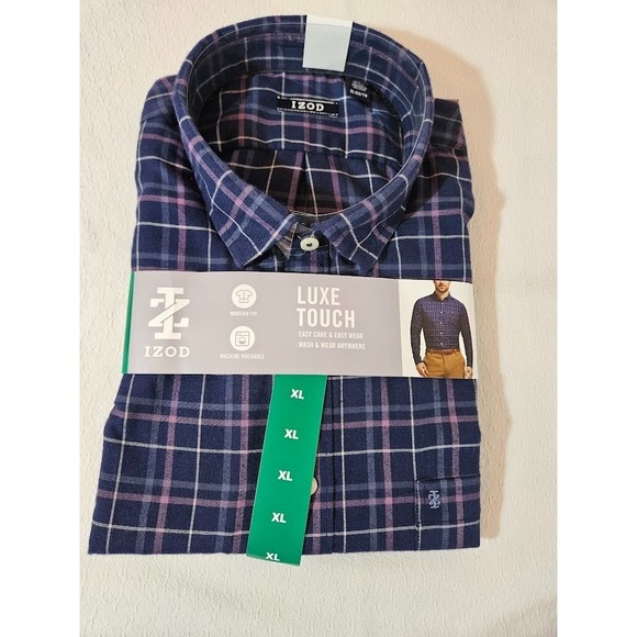 IZOD Men's Modern Fit Luxe Touch Twill Button Down Shirt (X-Large, Dark Blue) - Picture 3 of 4